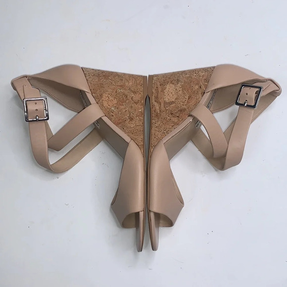 Karl Lagerfeld Cross Strap Taupe Wedge Heel Sandals S-017 Sz 9.5 - Picture 8 of 11